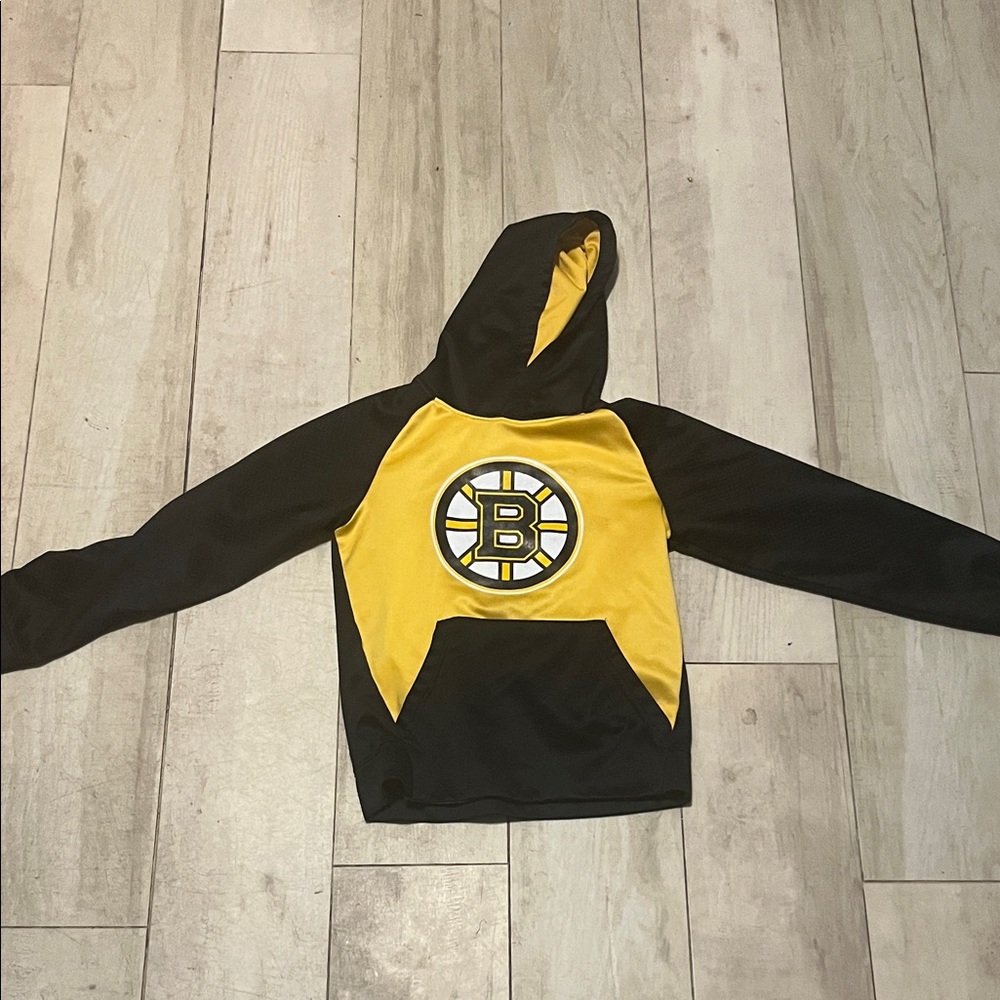 NHL Boston Bruin Black and Gold Team Pullover Hoodie